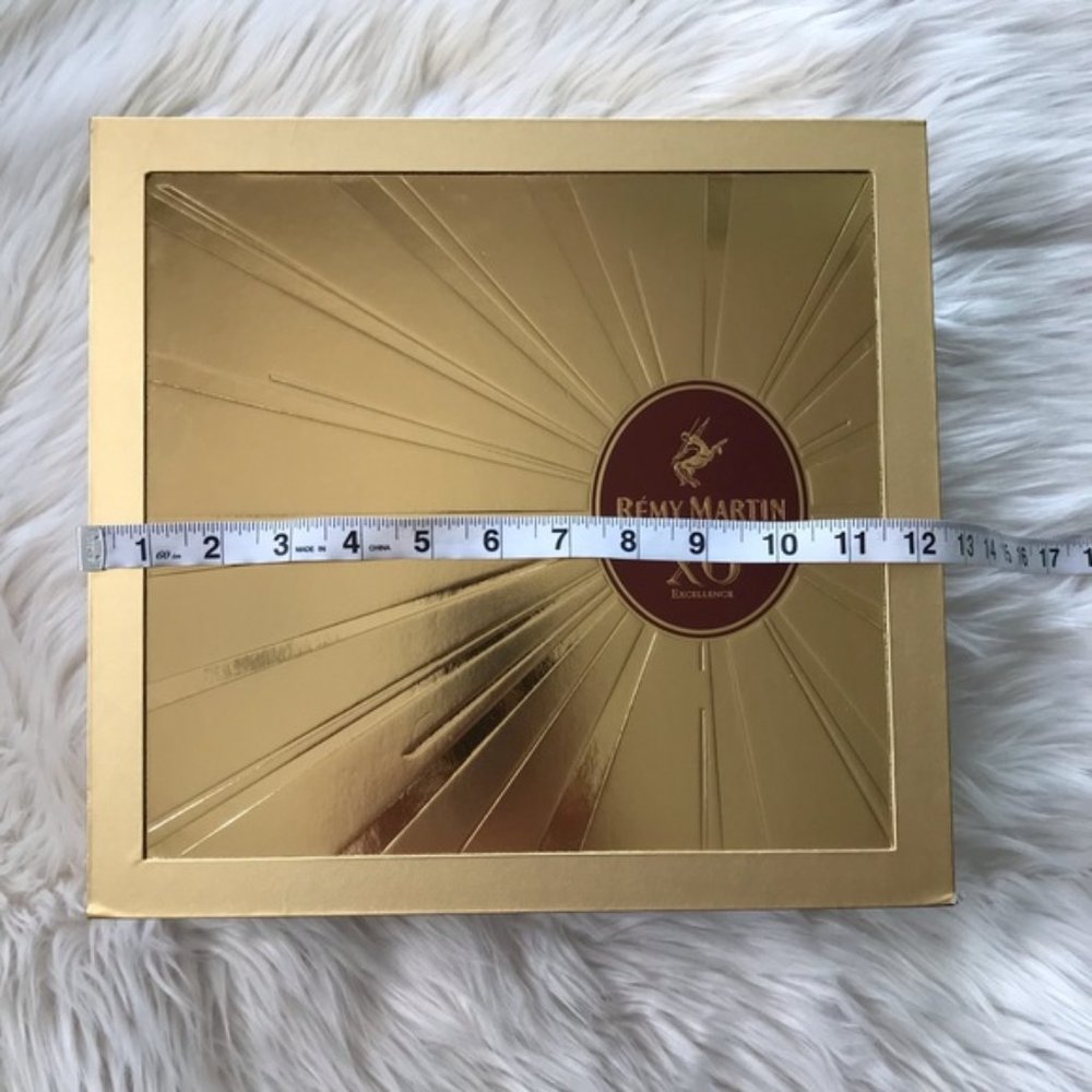 REMY MARTIN XO Red/ Gold Empty Gift Box - Picture 10 of 11